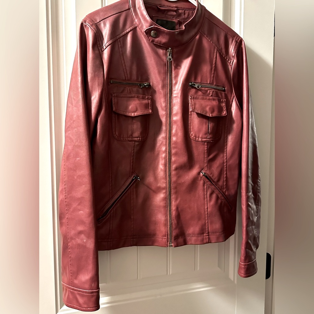 Full tilt, L, red burgundy